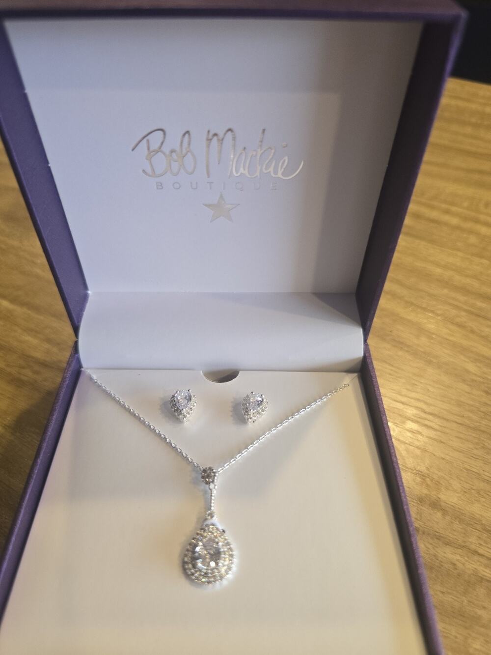 Bob mackie barbie necklace and earrings set